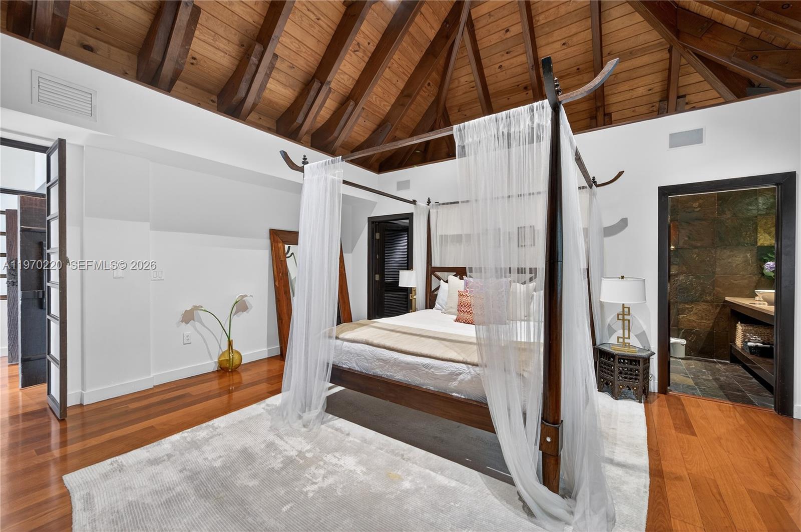 14 W San Marino Dr Miami Beach, FL 33139