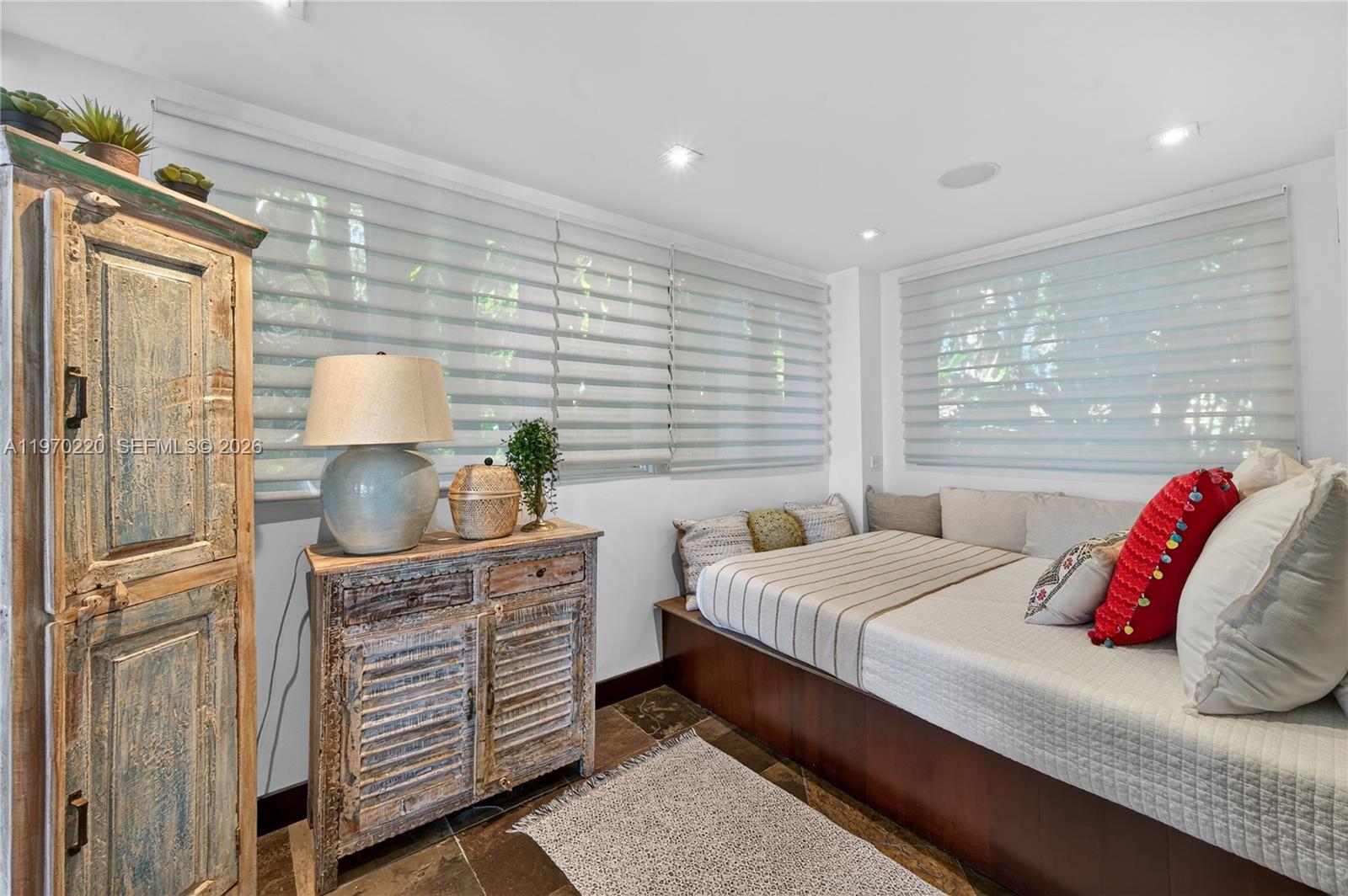 14 W San Marino Dr Miami Beach, FL 33139