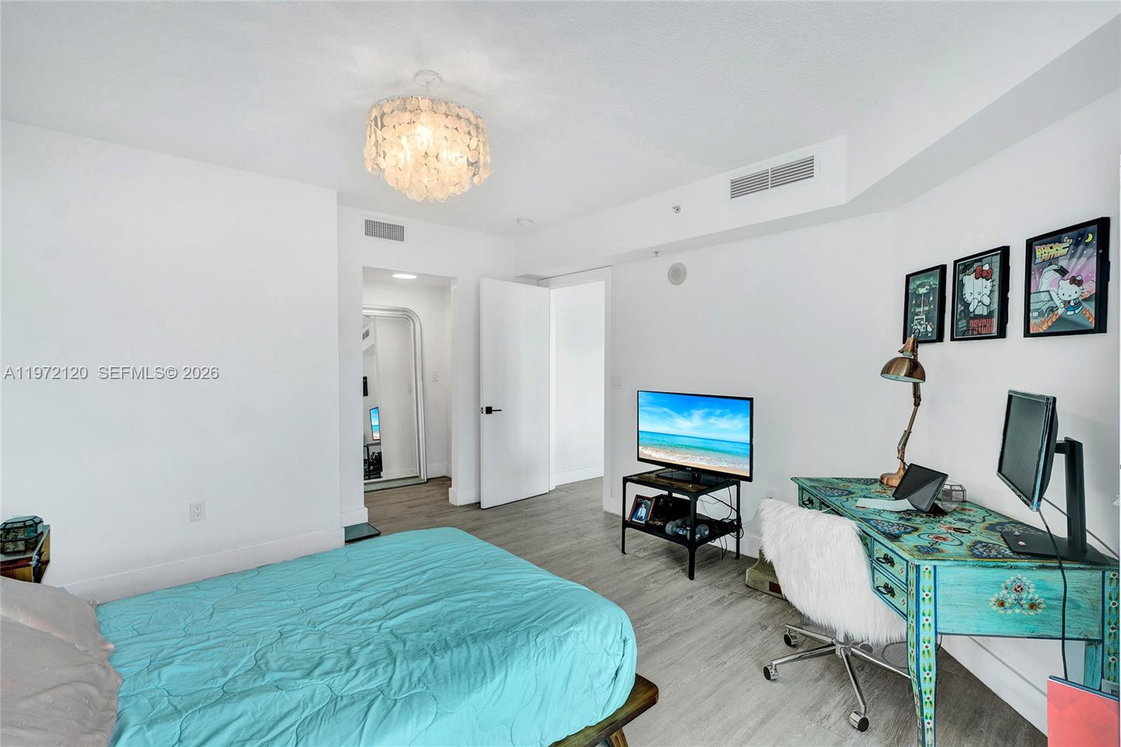 1881 79th St Cswy #1404 North Bay Village, FL 33141