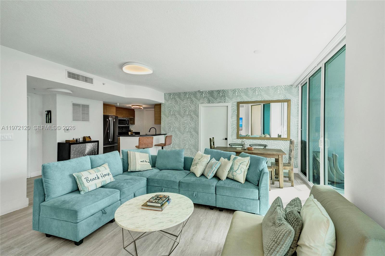 1881 79th St Cswy #1404 North Bay Village, FL 33141