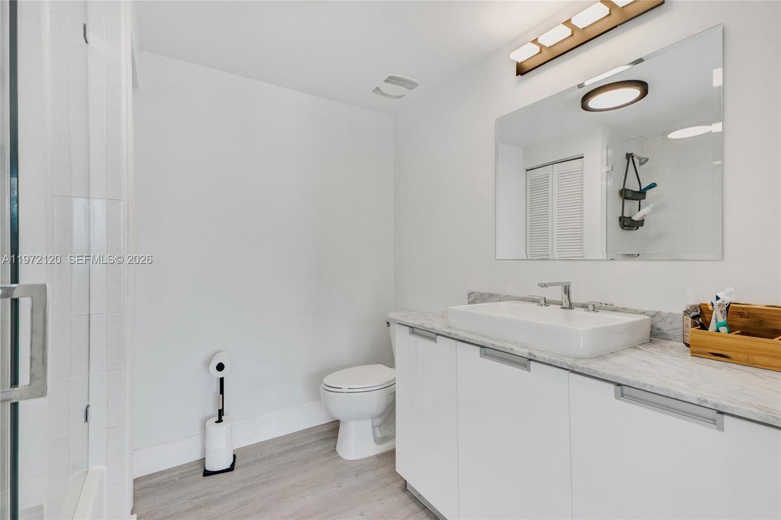 1881 79th St Cswy #1404 North Bay Village, FL 33141