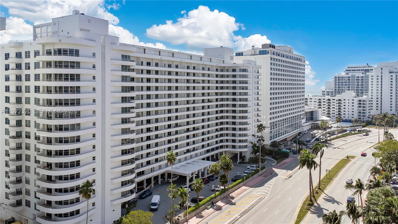 5555 Collins Ave #5B