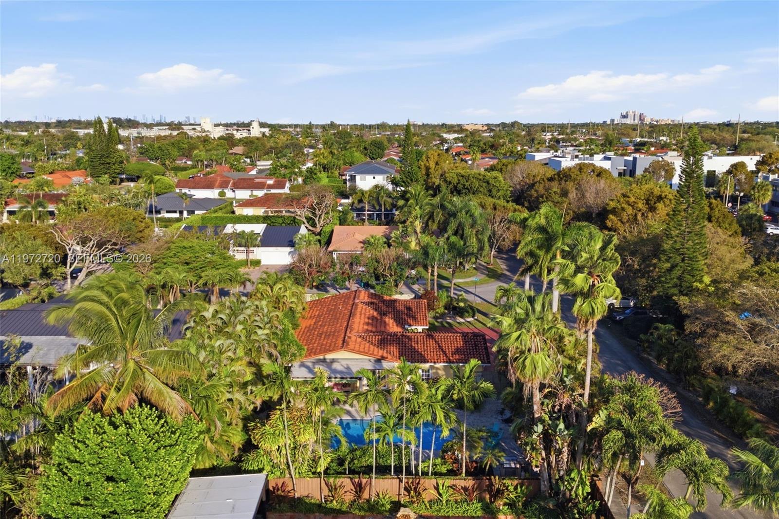 9475 SW 70th St Miami, FL 33173