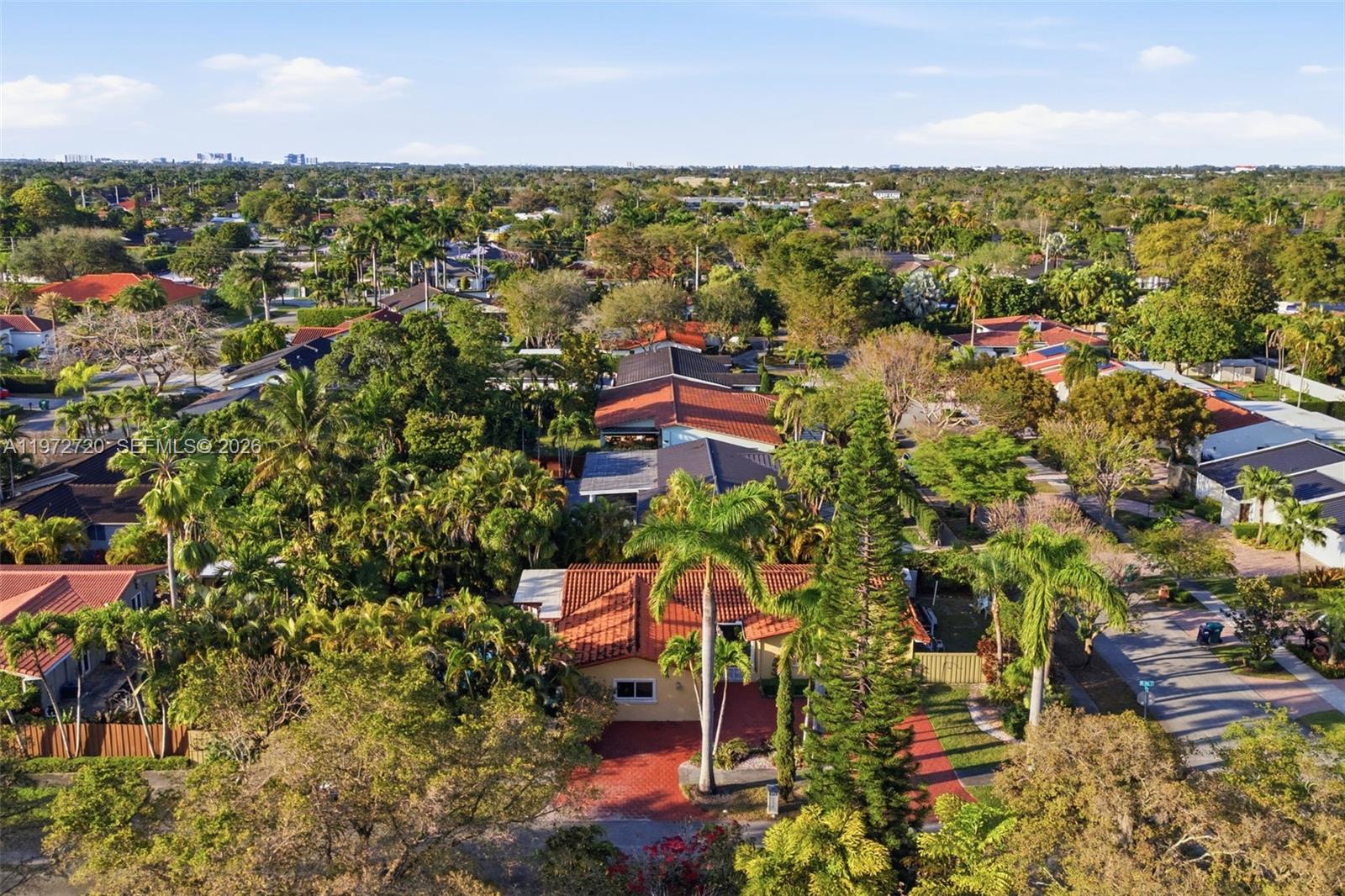 9475 SW 70th St Miami, FL 33173