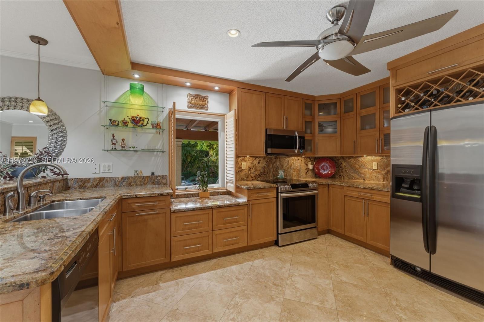 9475 SW 70th St Miami, FL 33173