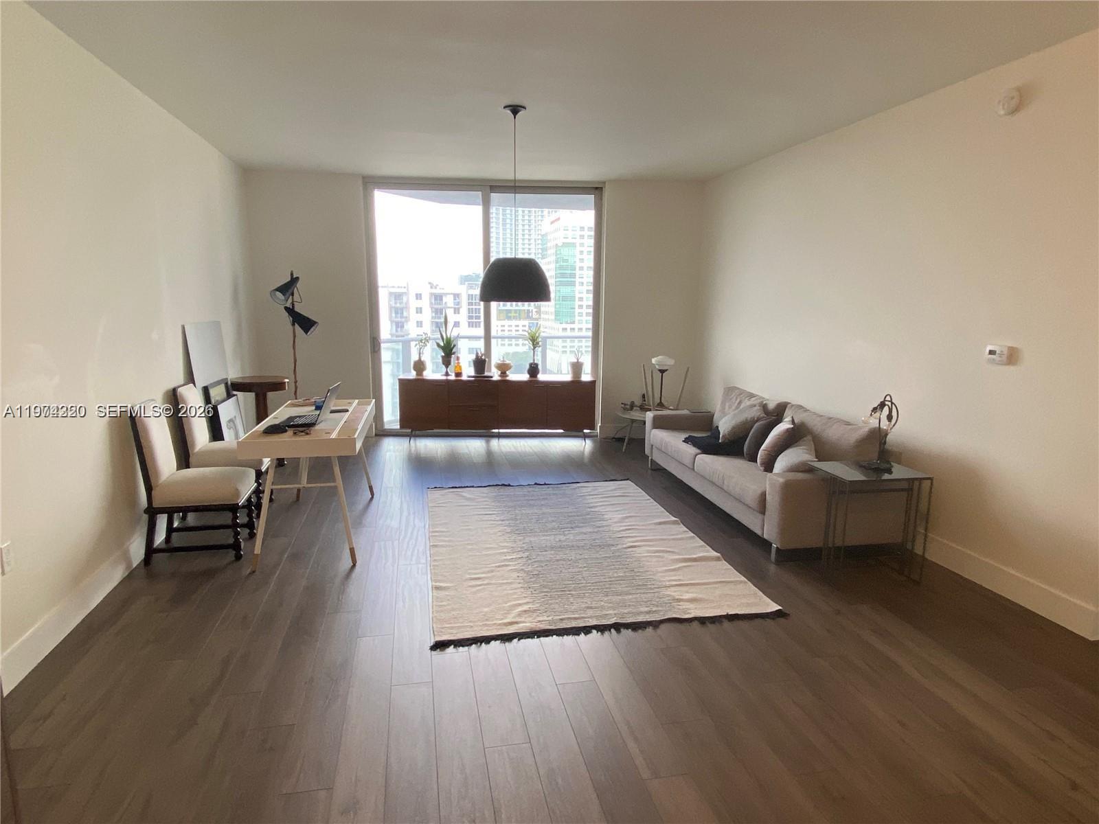 1010 SW 2nd Ave #1505 Miami, FL 33130