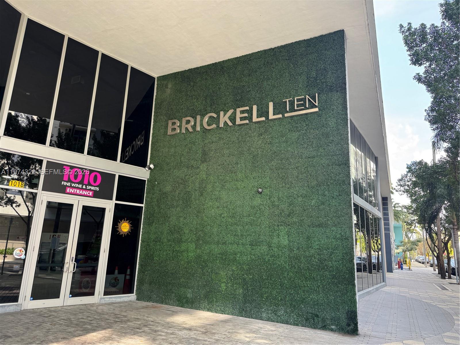 1010 SW 2nd Ave #1505 Miami, FL 33130