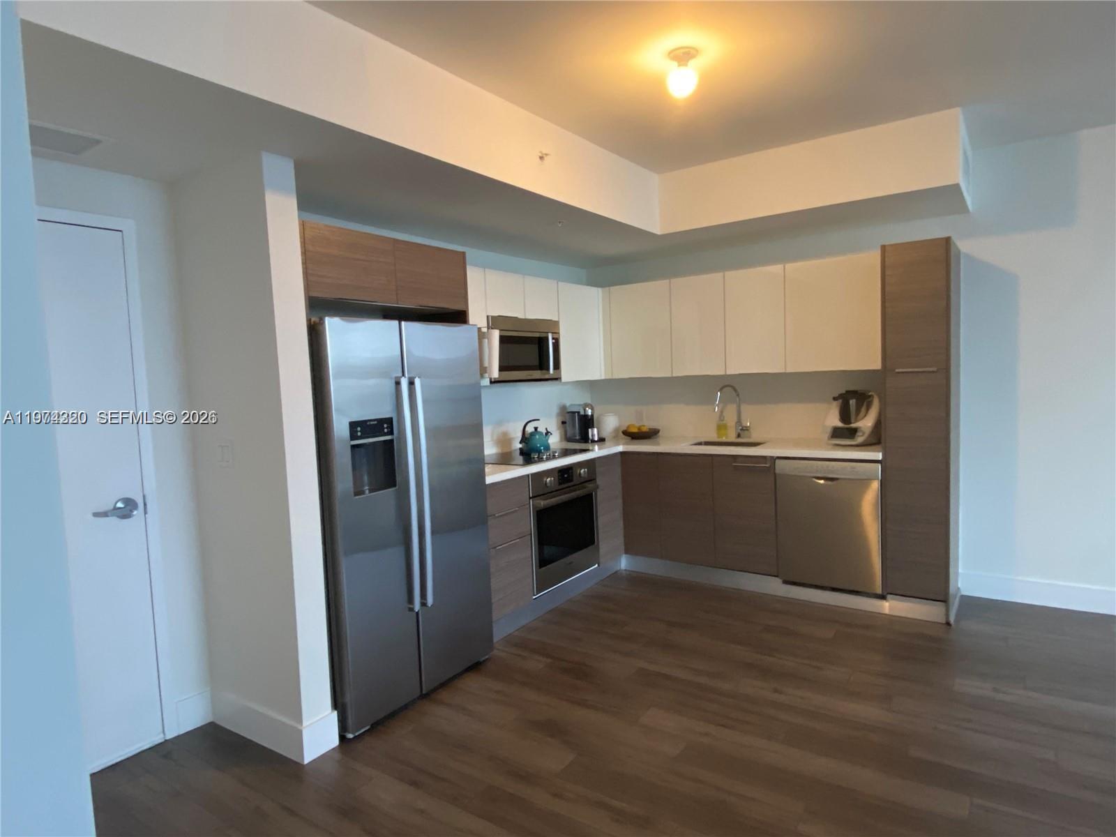 1010 SW 2nd Ave #1505 Miami, FL 33130