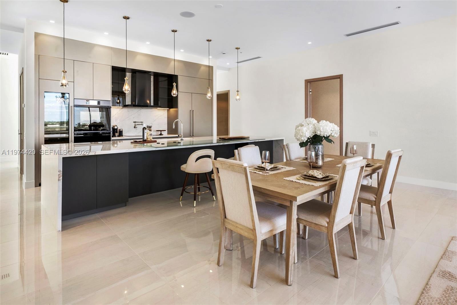 246 Ne 6th Ave #PH Delray Beach, FL 33483