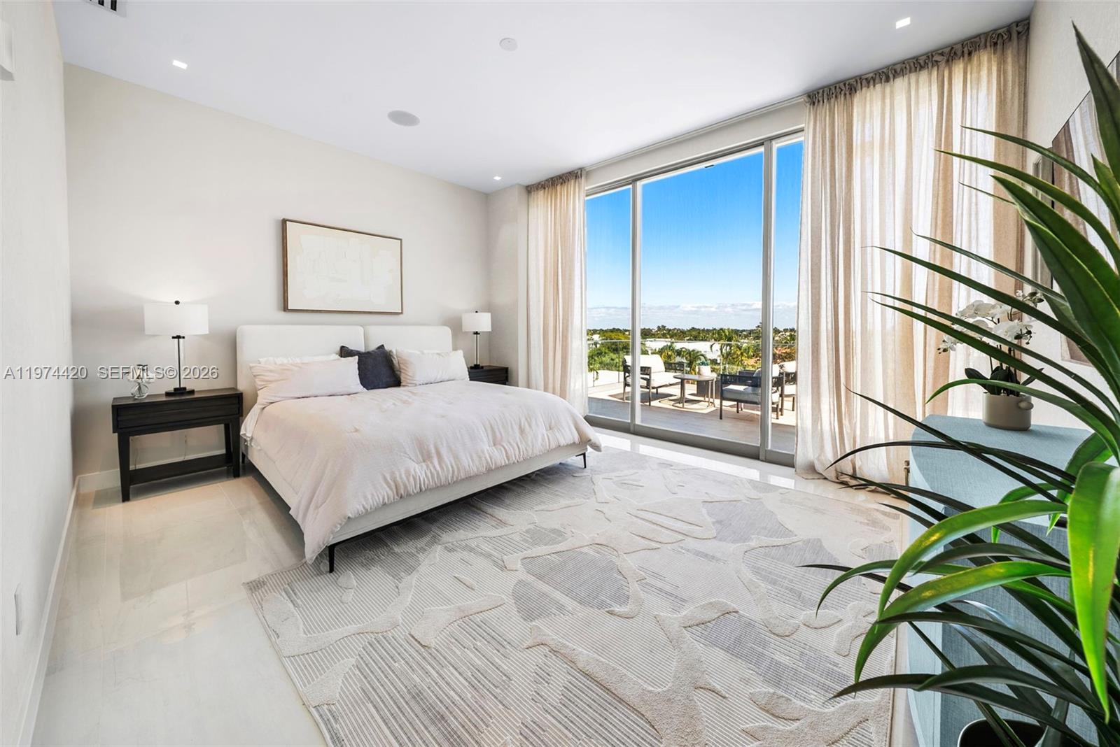 246 Ne 6th Ave #PH Delray Beach, FL 33483