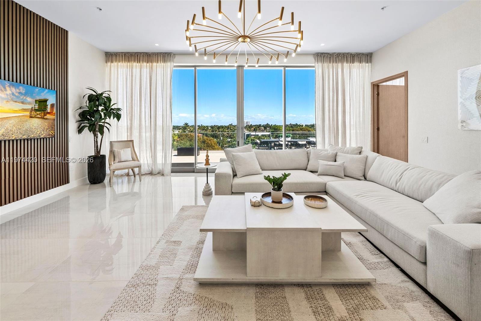 246 Ne 6th Ave #PH Delray Beach, FL 33483