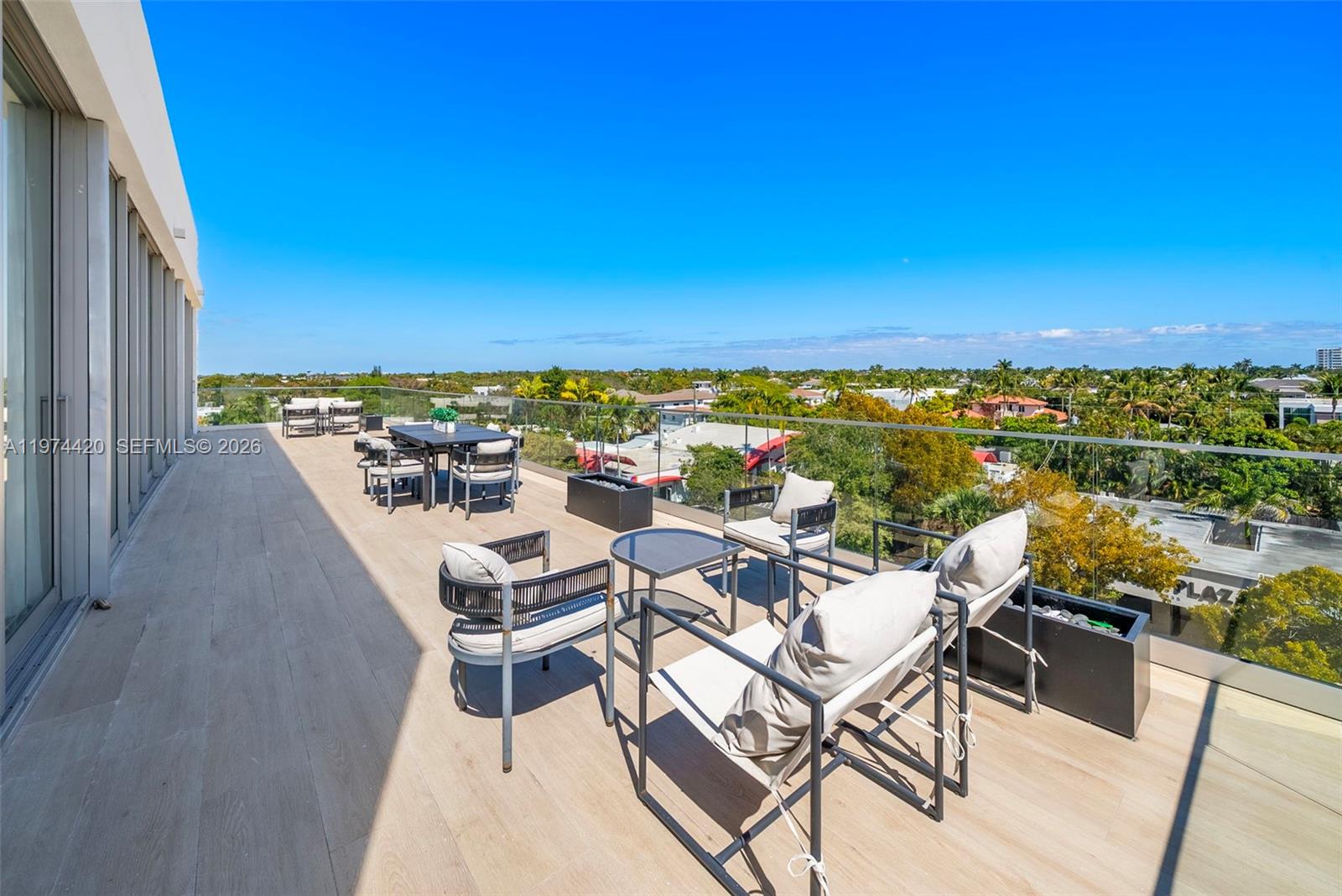 246 Ne 6th Ave #PH Delray Beach, FL 33483