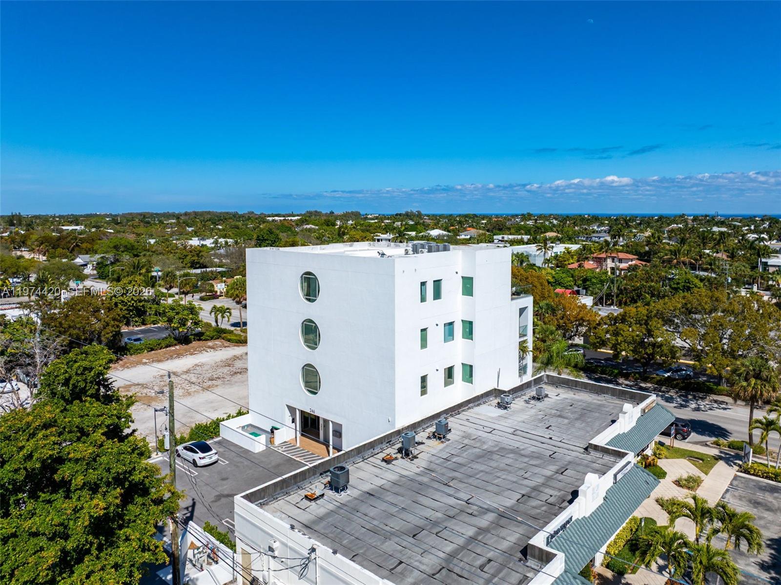 246 Ne 6th Ave #PH Delray Beach, FL 33483