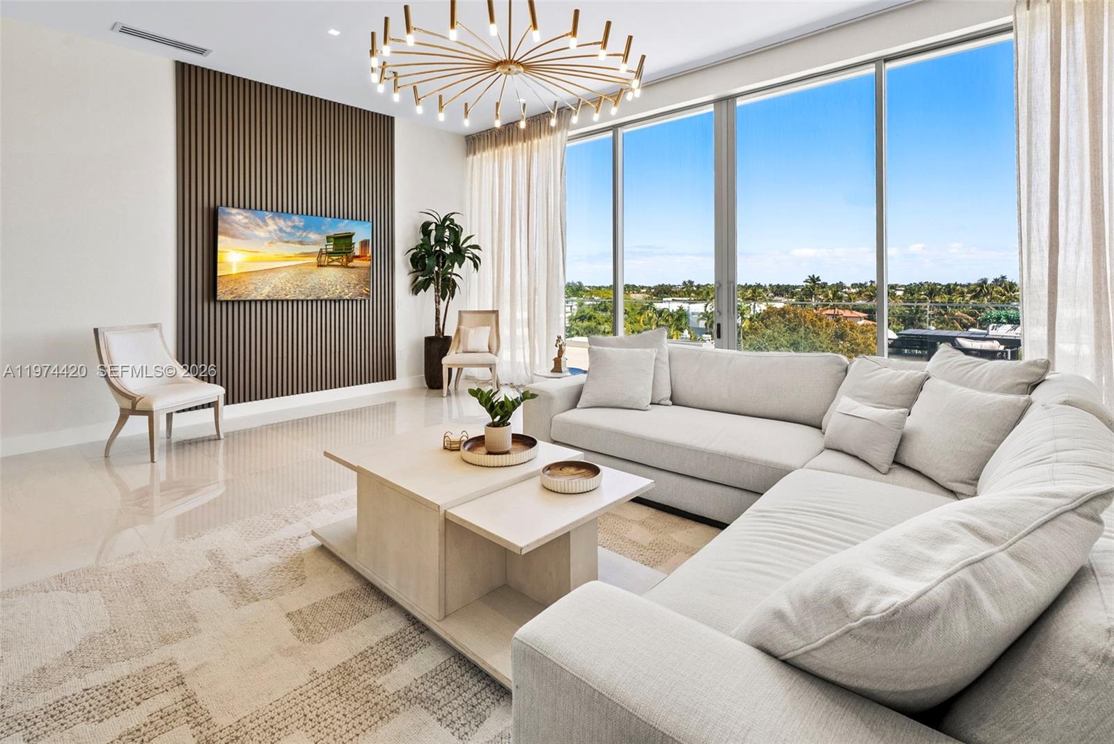 246 Ne 6th Ave #PH Delray Beach, FL 33483