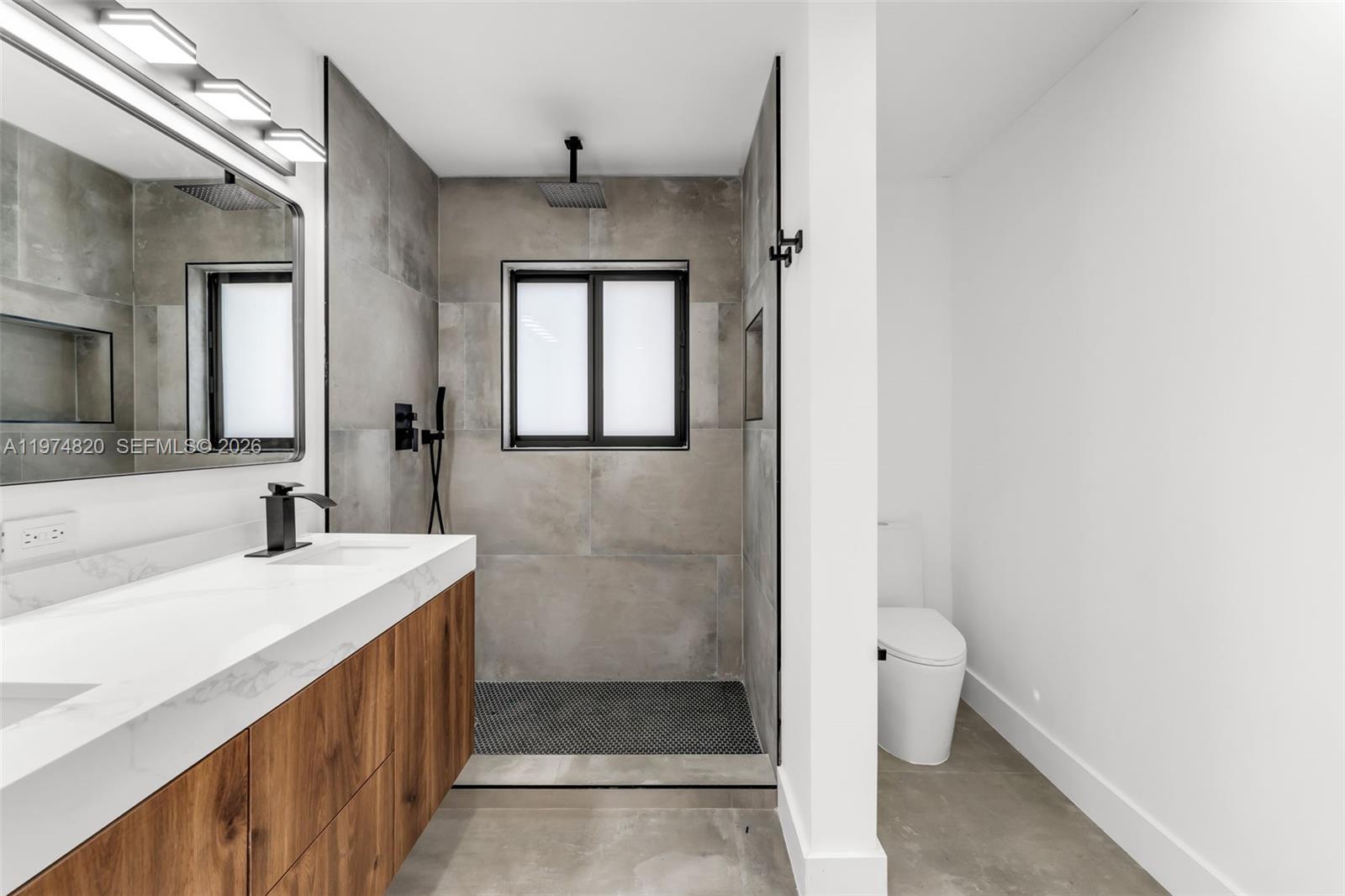 7120 SW 92nd Ave Miami, FL 33173