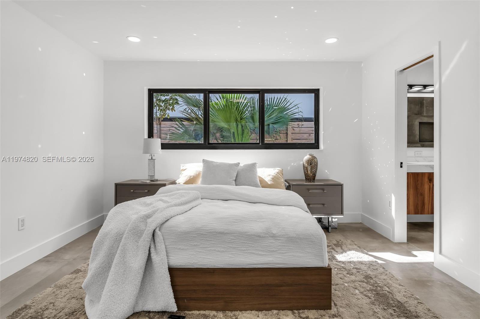 7120 SW 92nd Ave Miami, FL 33173