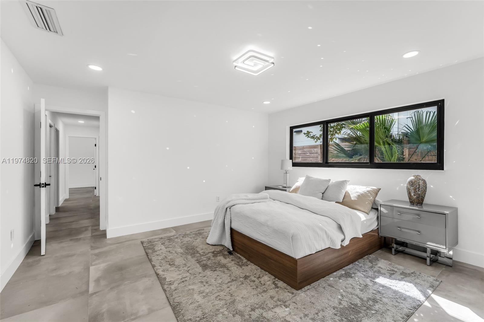 7120 SW 92nd Ave Miami, FL 33173