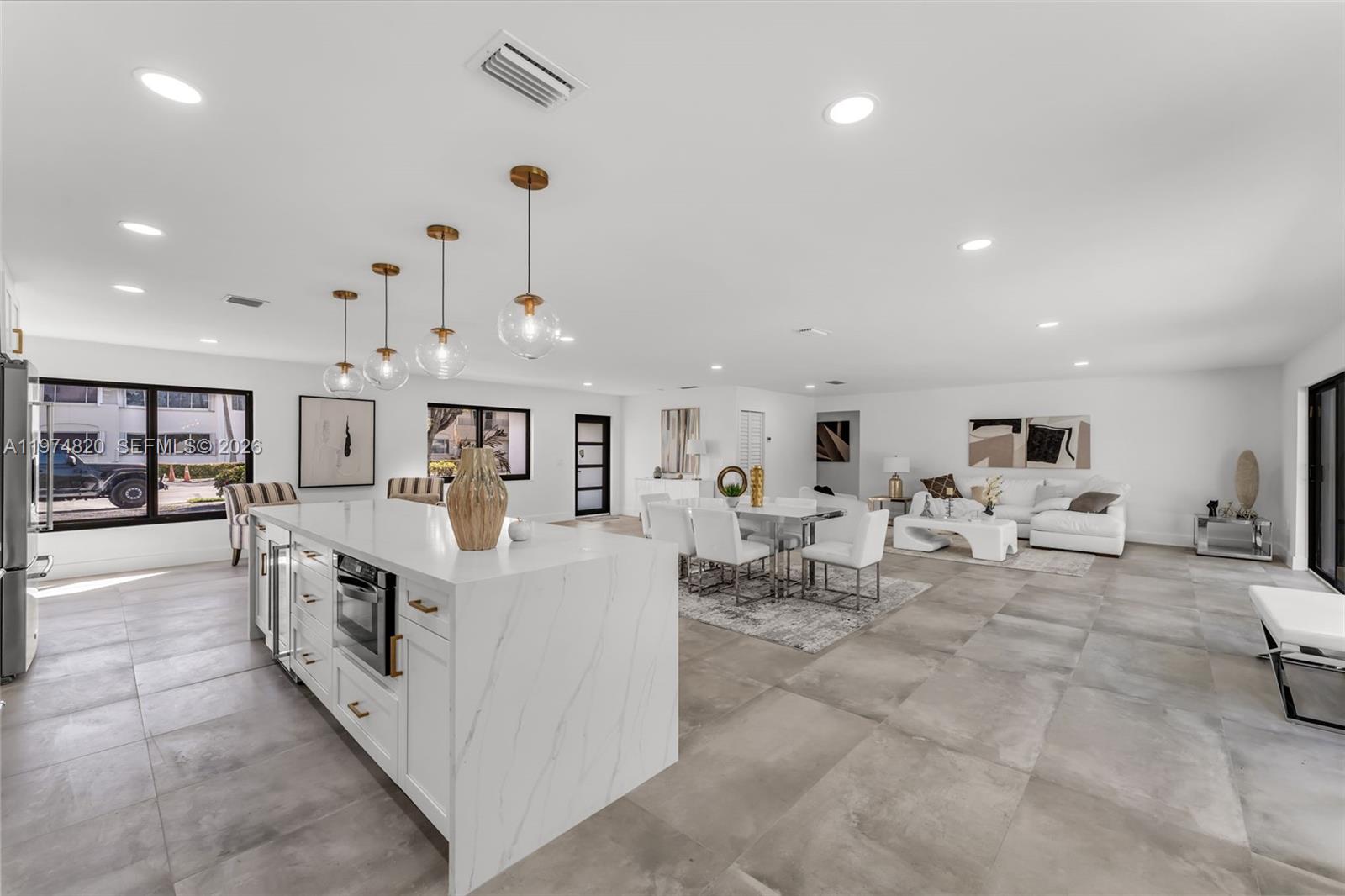 7120 SW 92nd Ave Miami, FL 33173