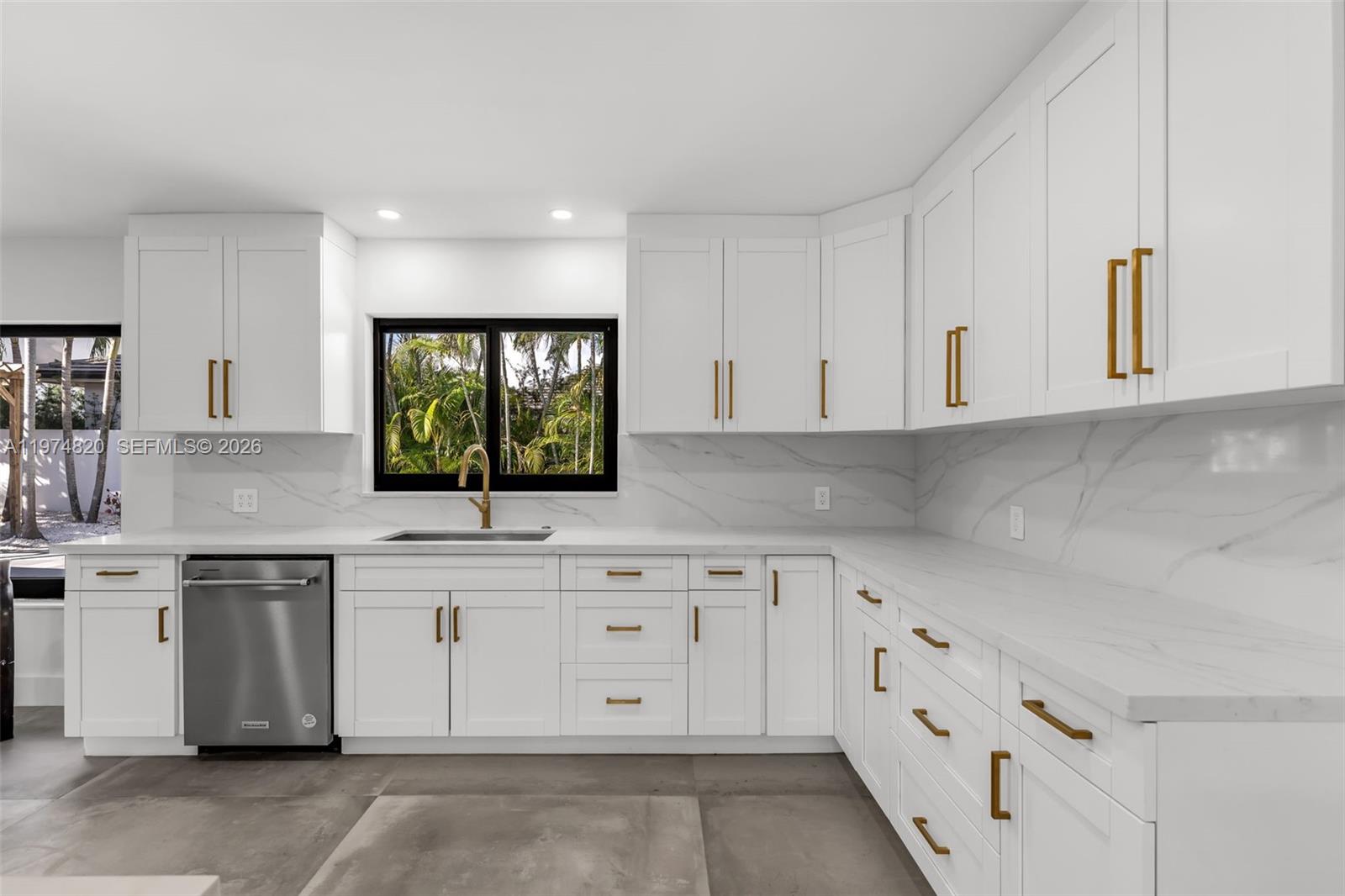 7120 SW 92nd Ave Miami, FL 33173