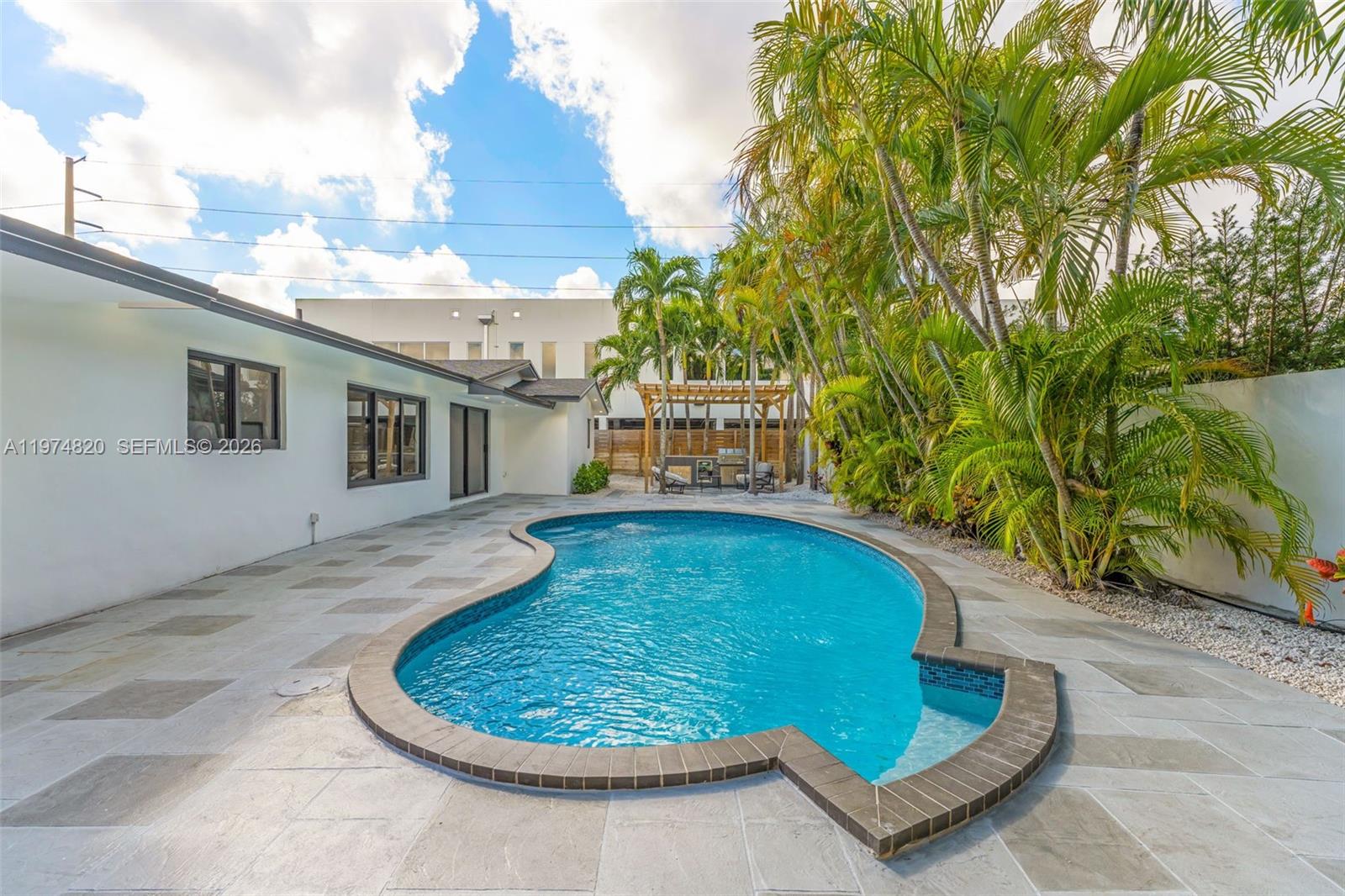 7120 SW 92nd Ave Miami, FL 33173