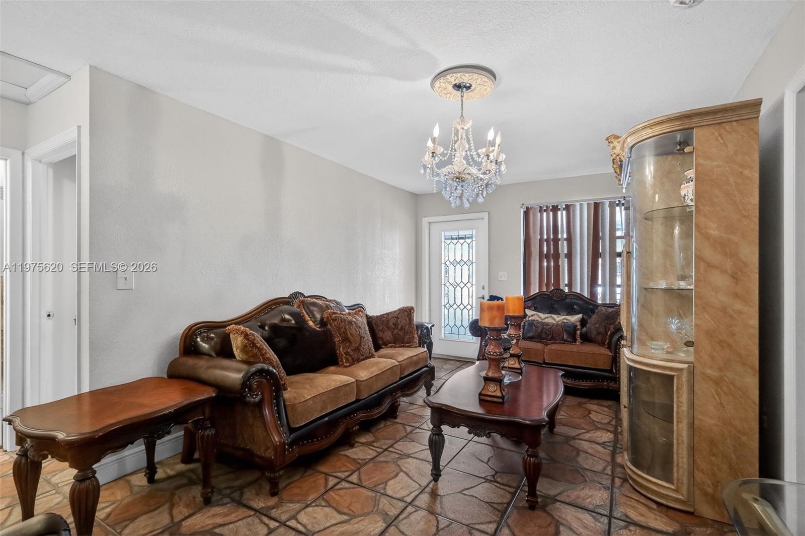 834 NW 115th St Miami, FL 33168