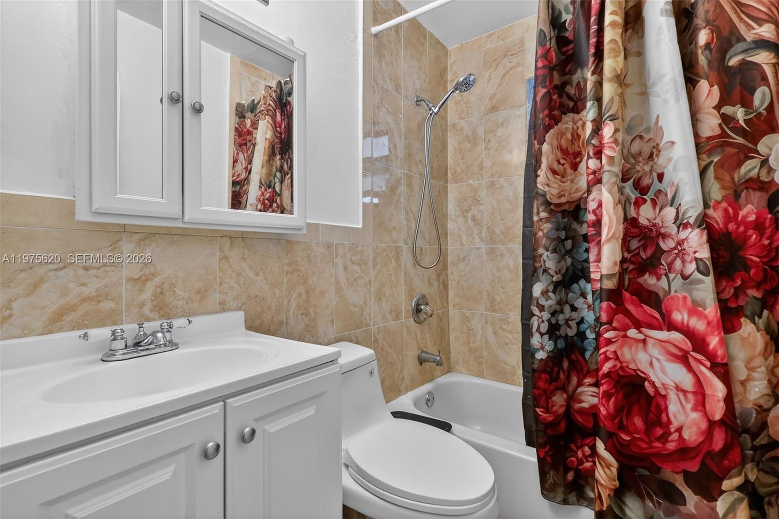 834 NW 115th St Miami, FL 33168