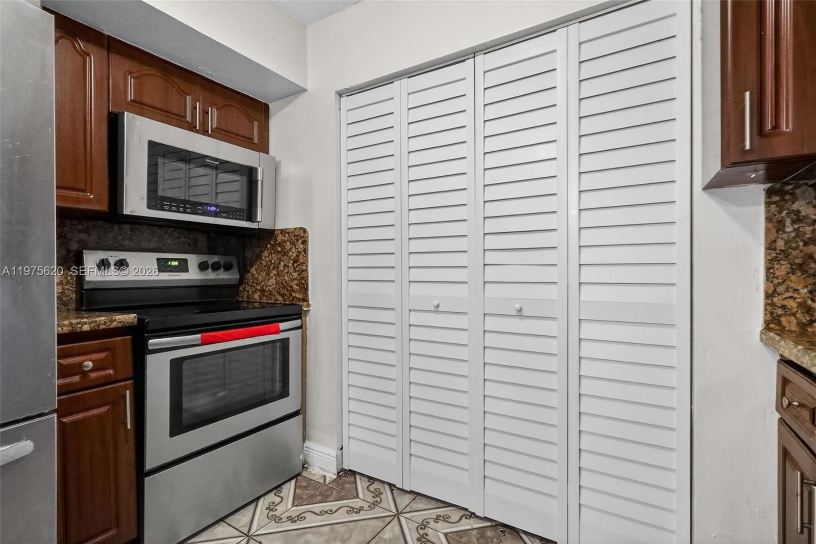 834 NW 115th St Miami, FL 33168