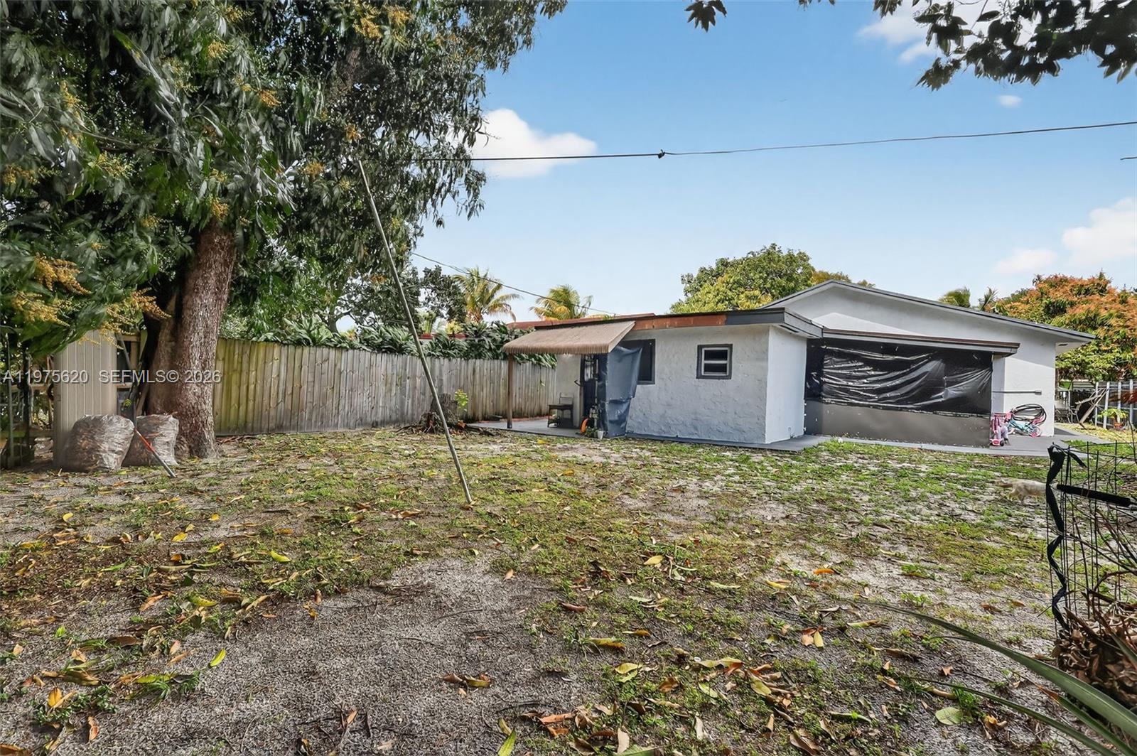 834 NW 115th St Miami, FL 33168