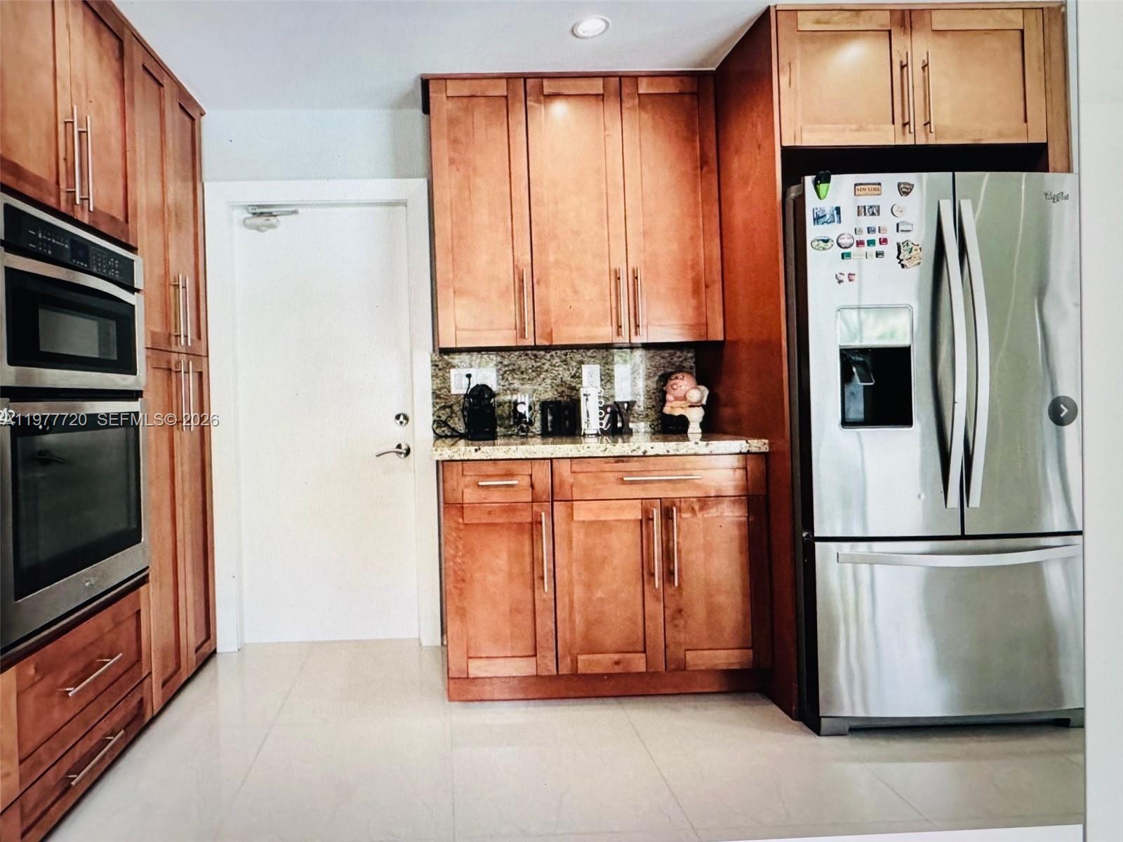 8826 NW 189th Ter Hialeah, FL 33018