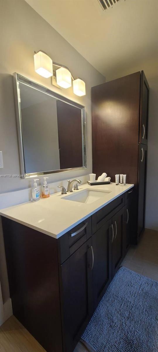 8826 NW 189th Ter Hialeah, FL 33018