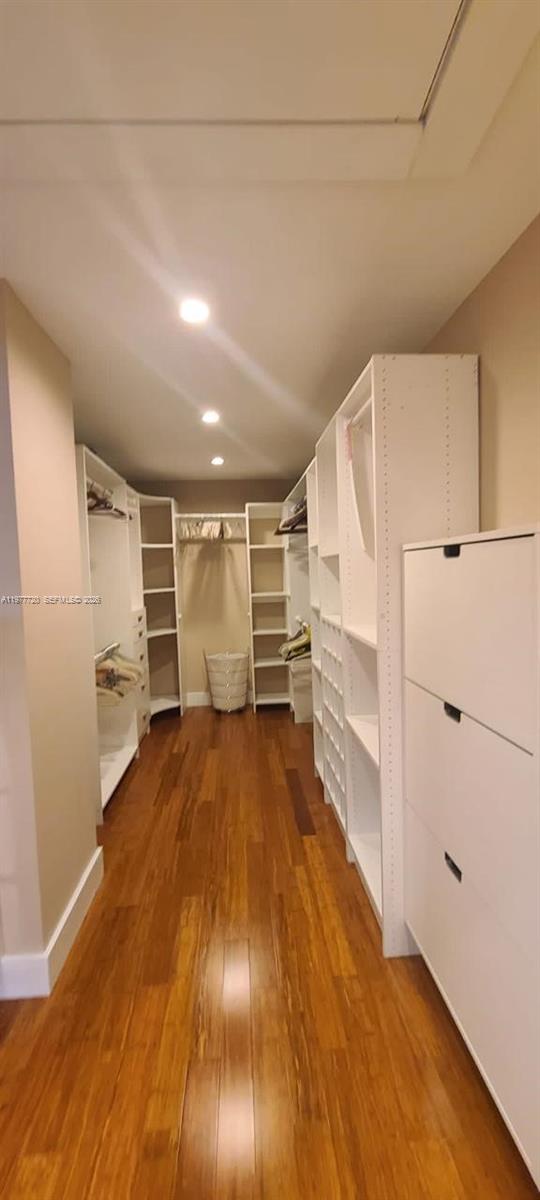 8826 NW 189th Ter Hialeah, FL 33018