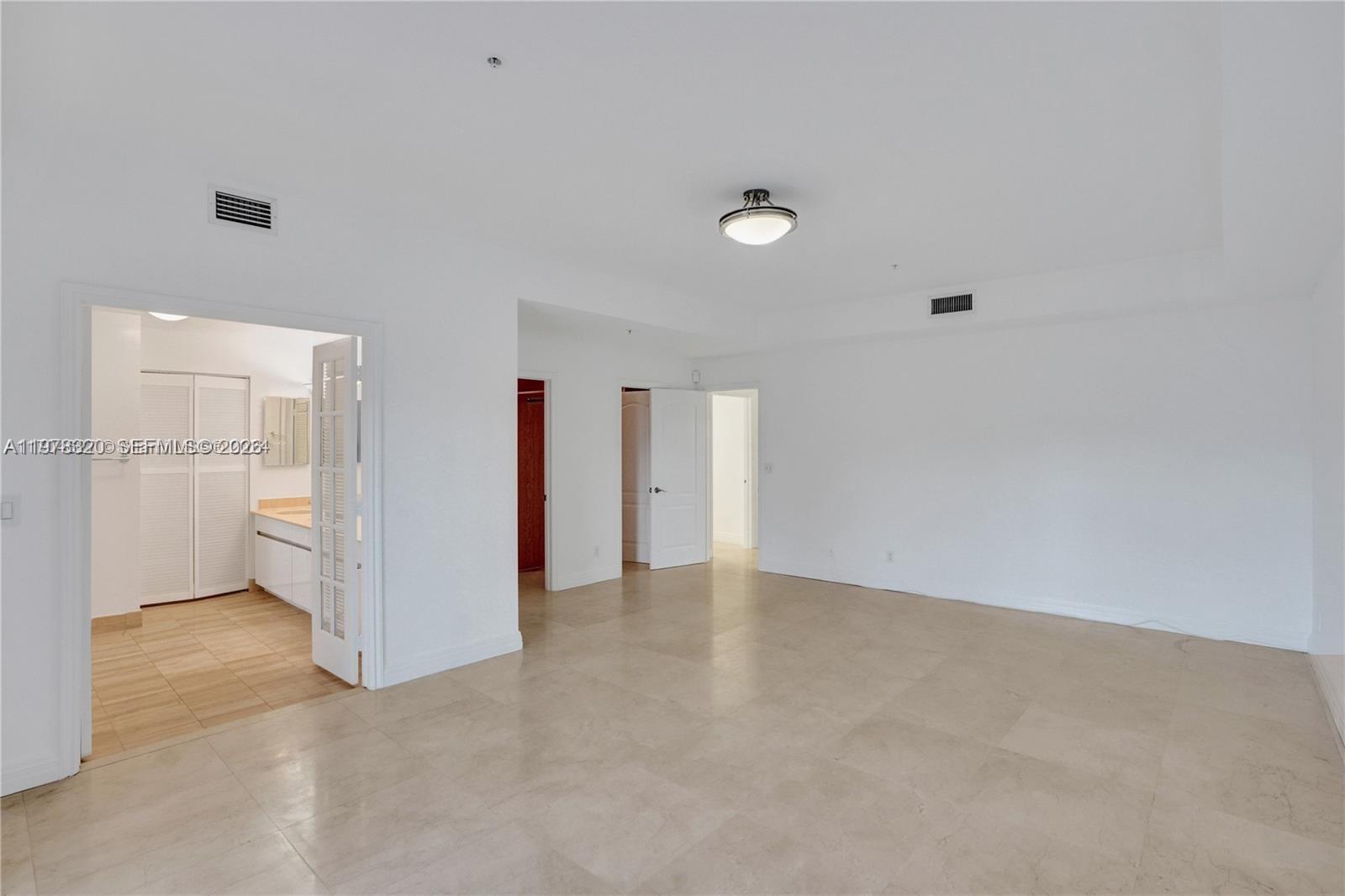 1415 Sunset Harbour Dr #202 Miami Beach, FL 33139