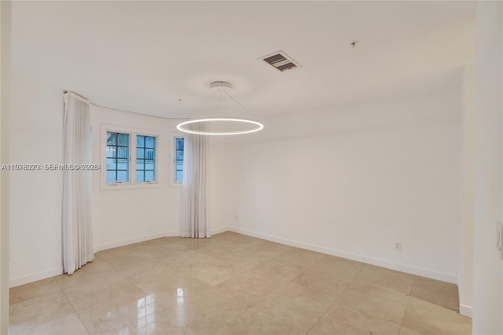 1415 Sunset Harbour Dr #202 Miami Beach, FL 33139