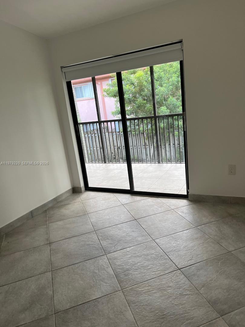 20760 NE 4th Ct #207 Miami, FL 33179