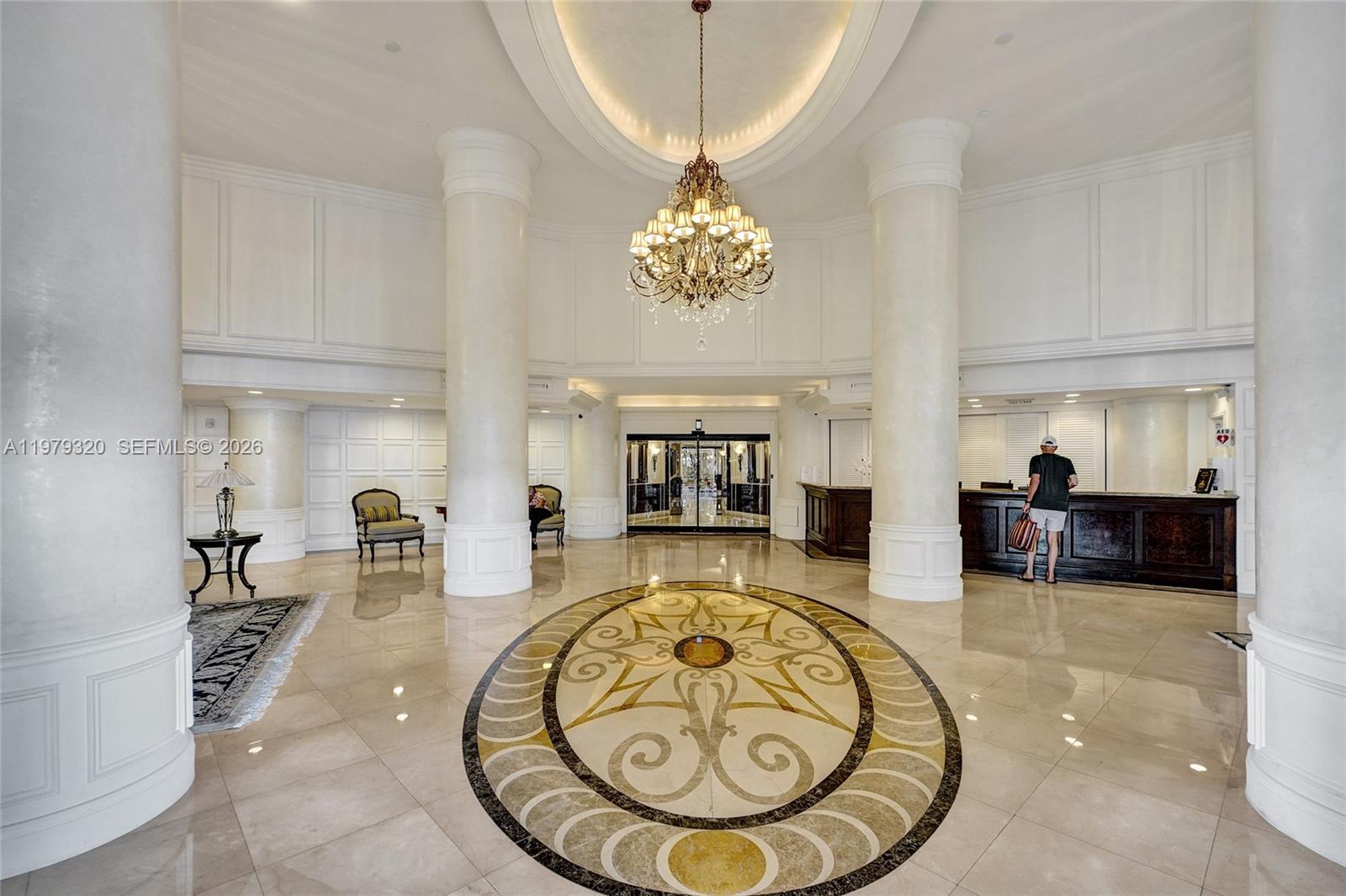 3530 Mystic Pointe Dr #415 Aventura, FL 33180