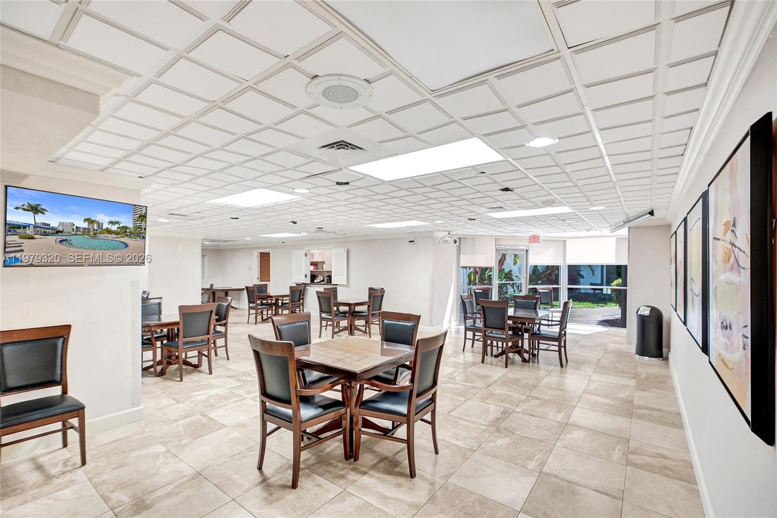 3530 Mystic Pointe Dr #415 Aventura, FL 33180