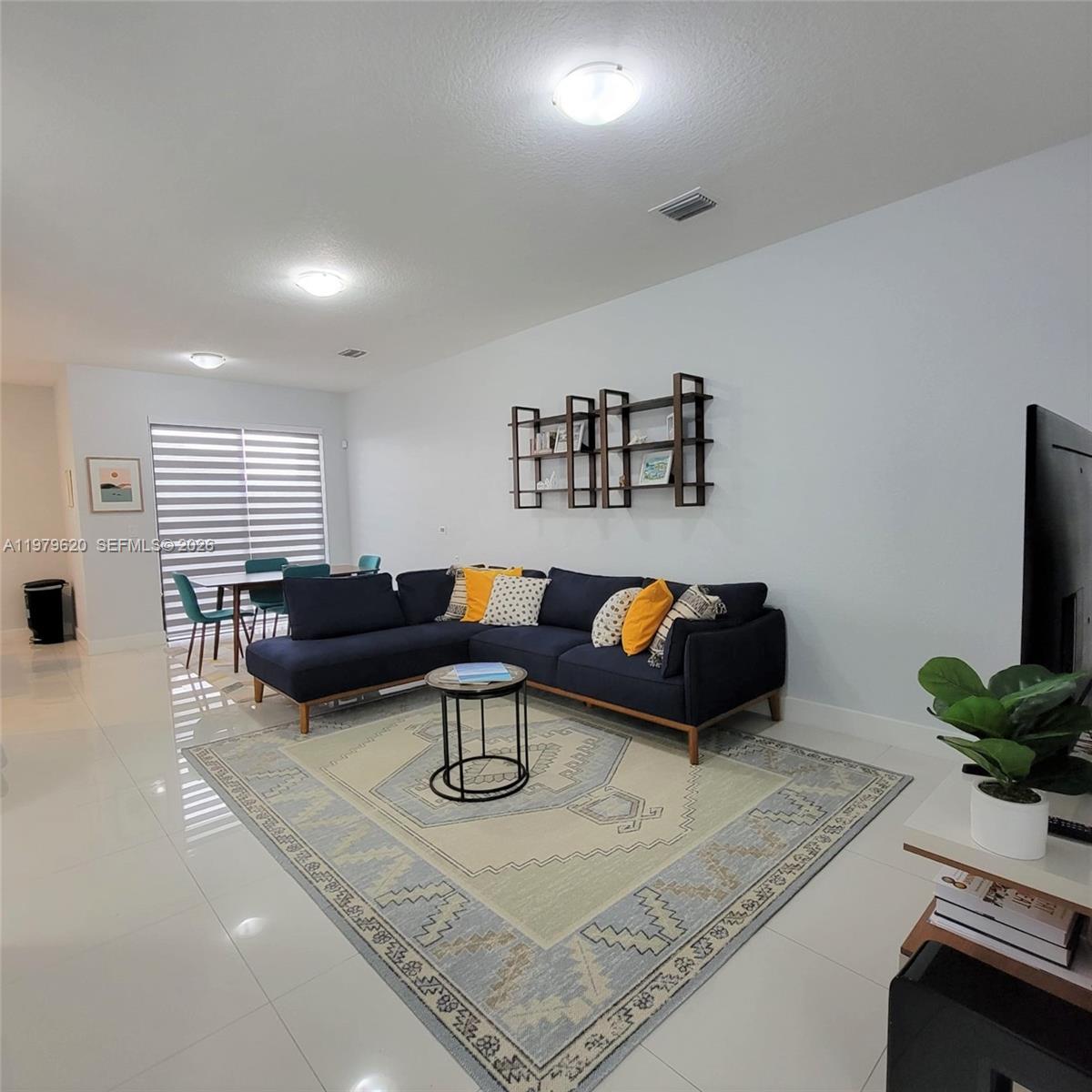 491 SW 91st Pl Miami, FL 33174