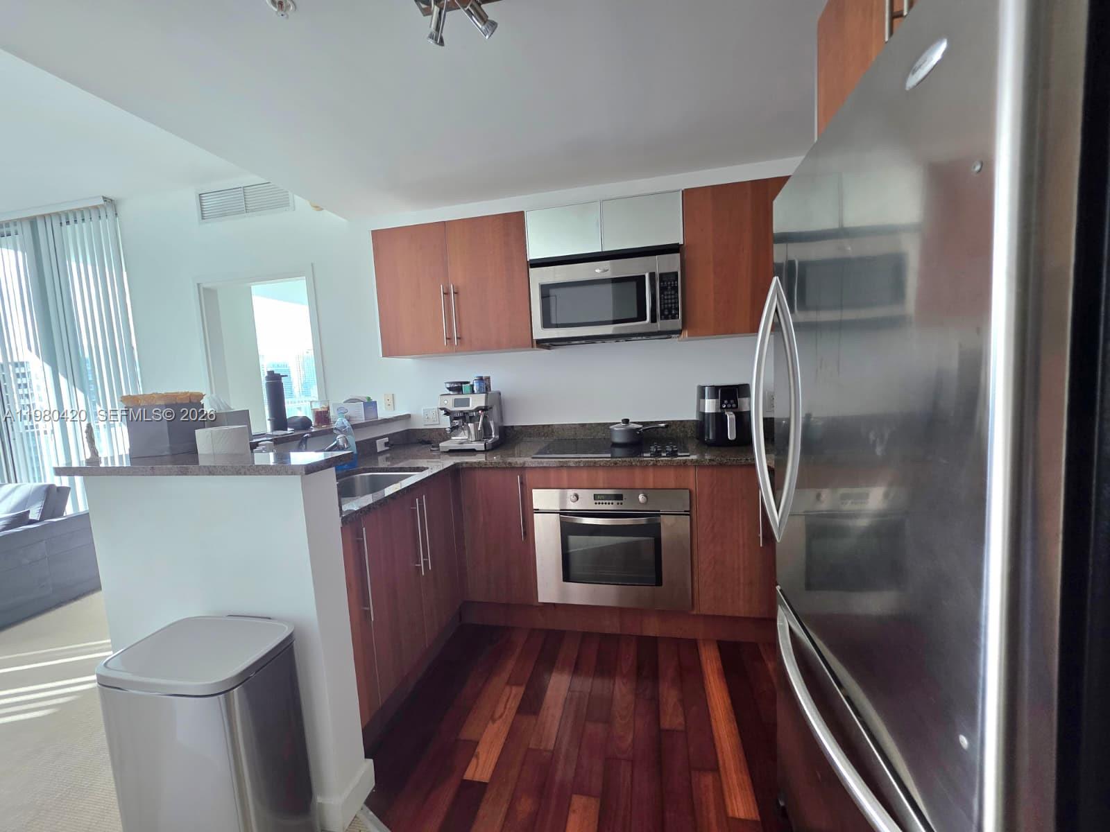 300 S Biscayne Blvd #2311