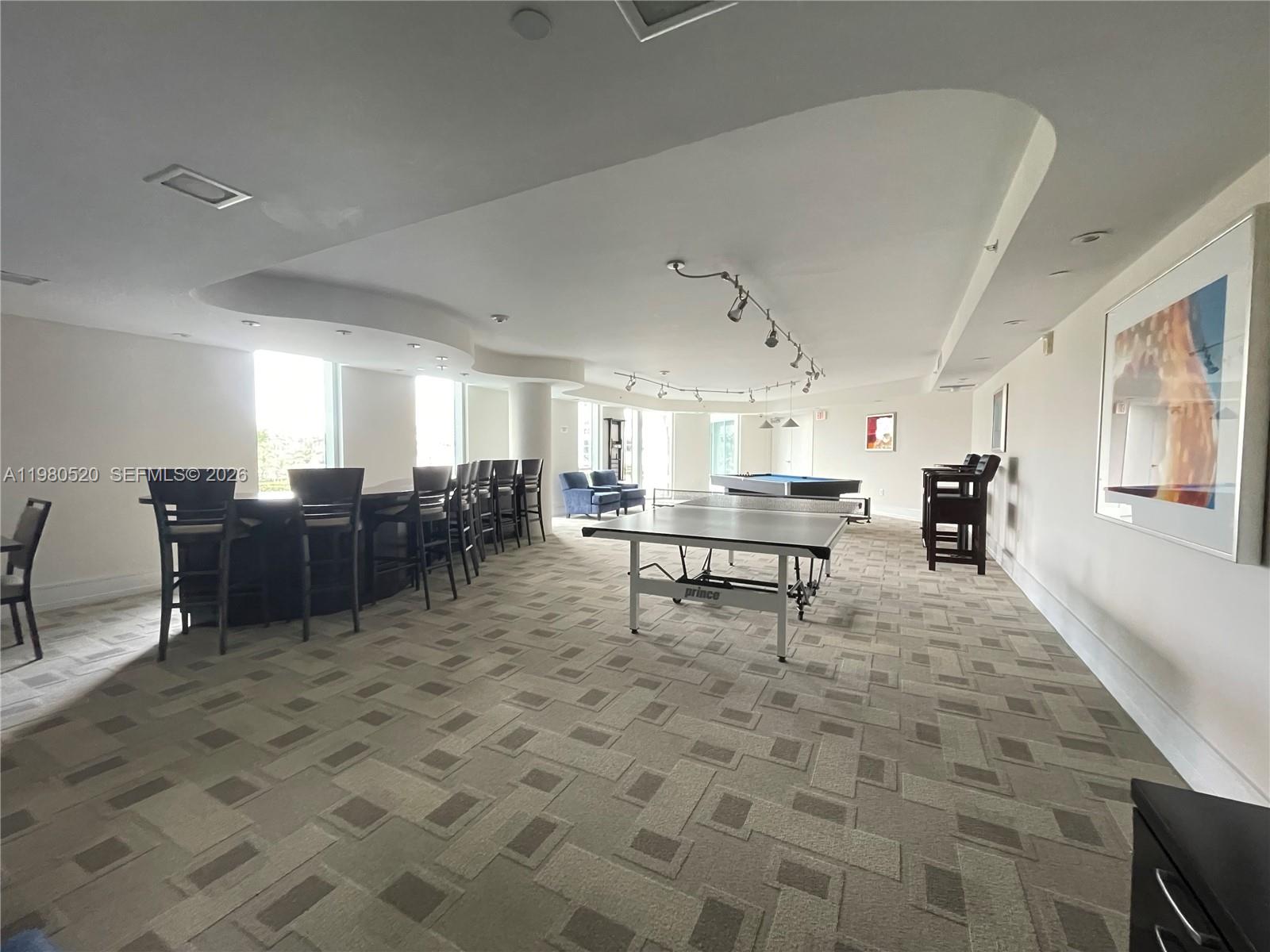 image The Atrium at Aventura14