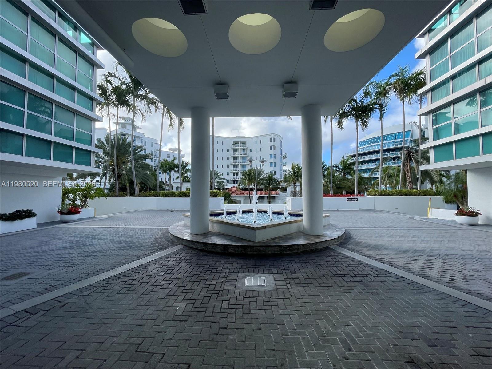 image The Atrium at Aventura19