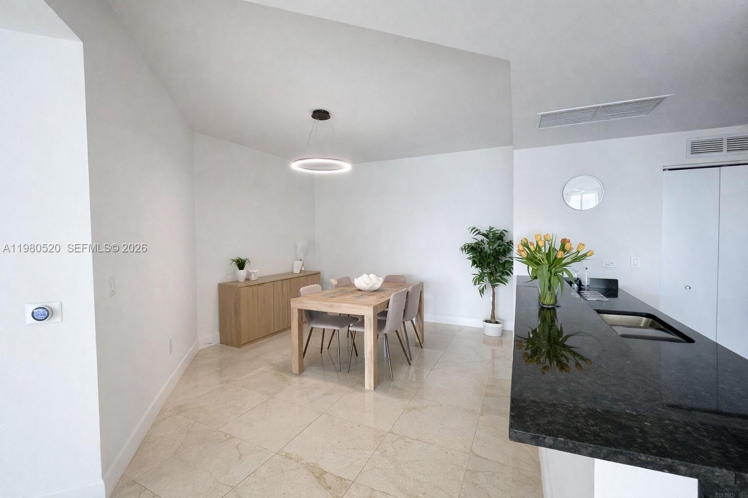 image The Atrium at Aventura2