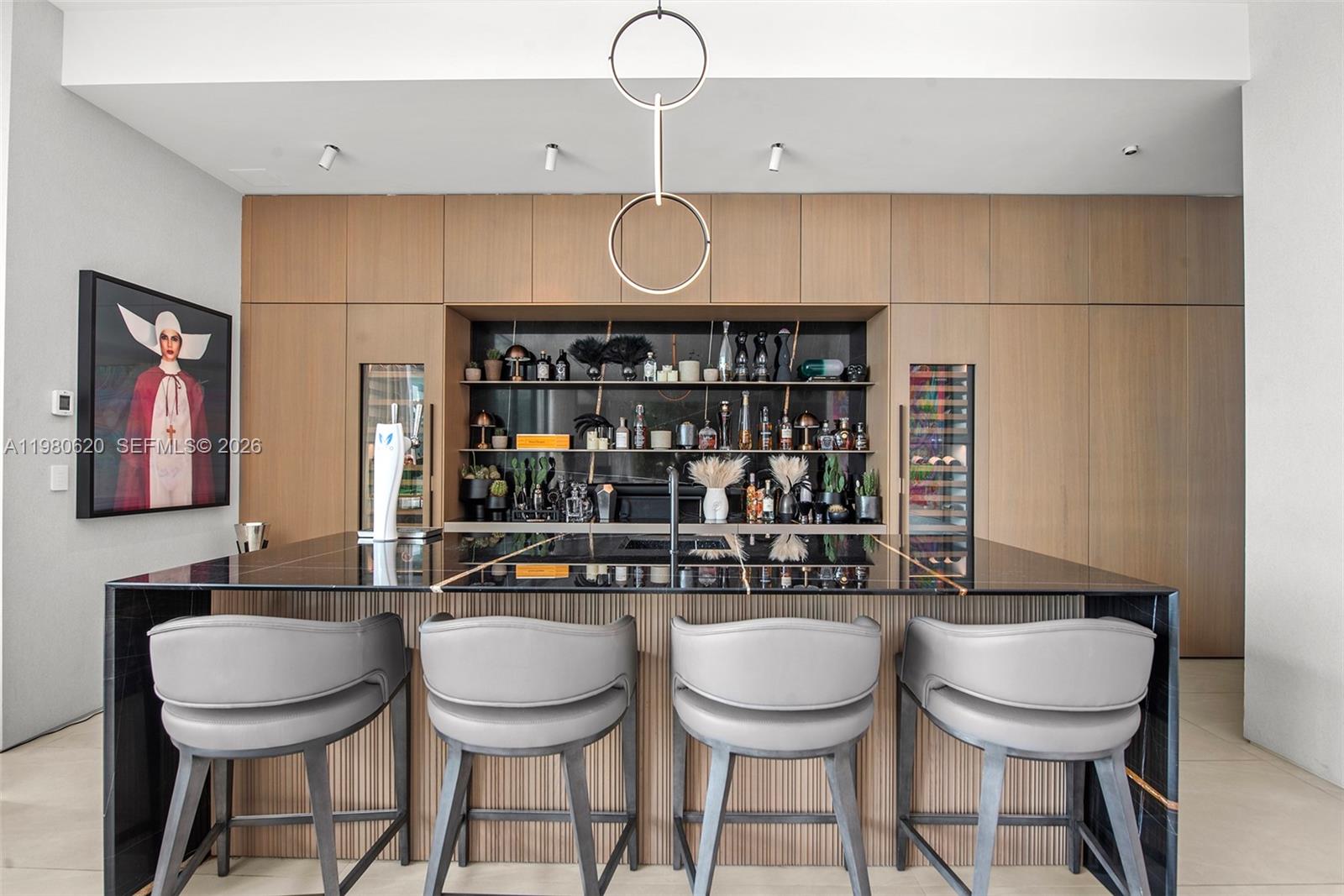 310 S Hibiscus Dr Miami Beach, FL 33139