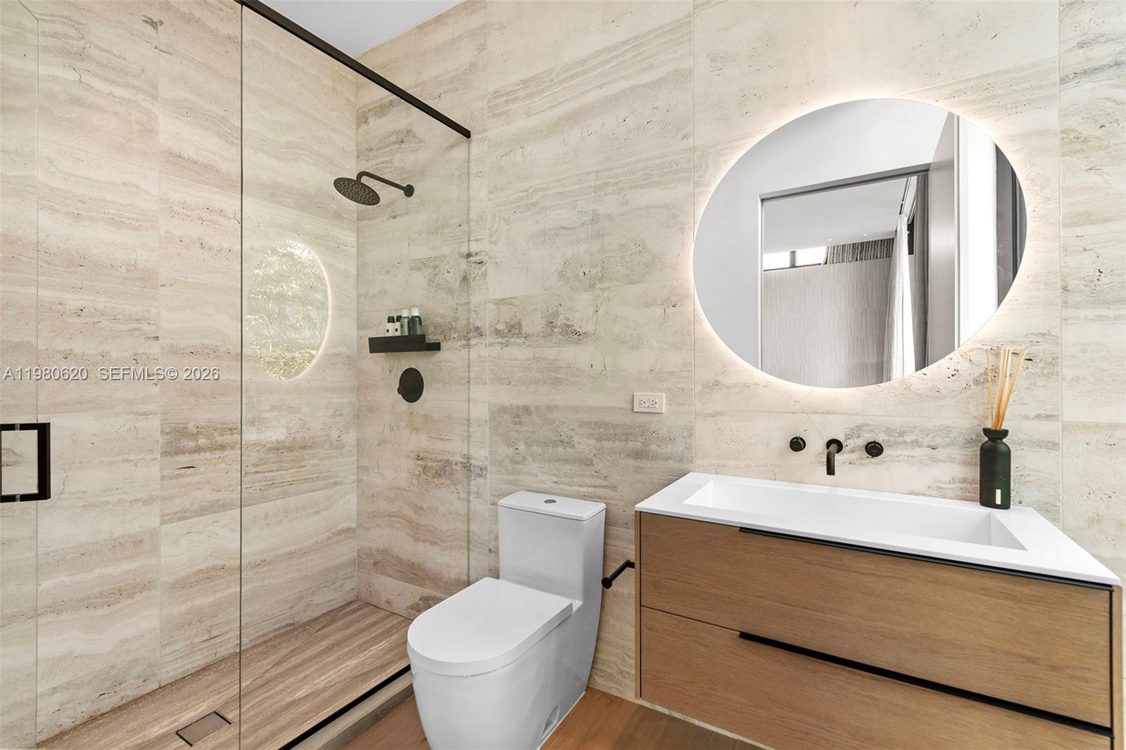 310 S Hibiscus Dr Miami Beach, FL 33139