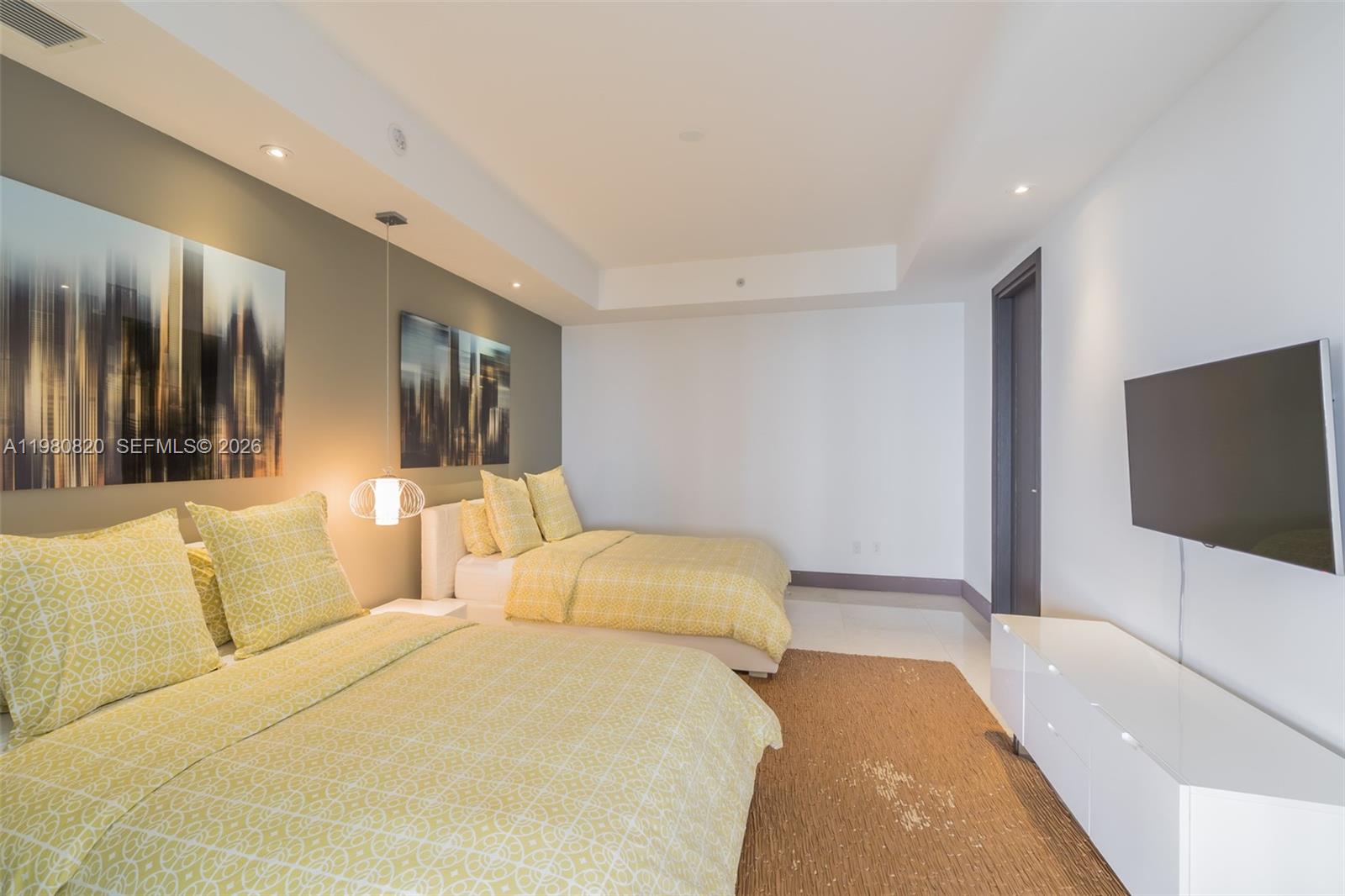 9703 Collins Ave #2100 Bal Harbour, FL 33154