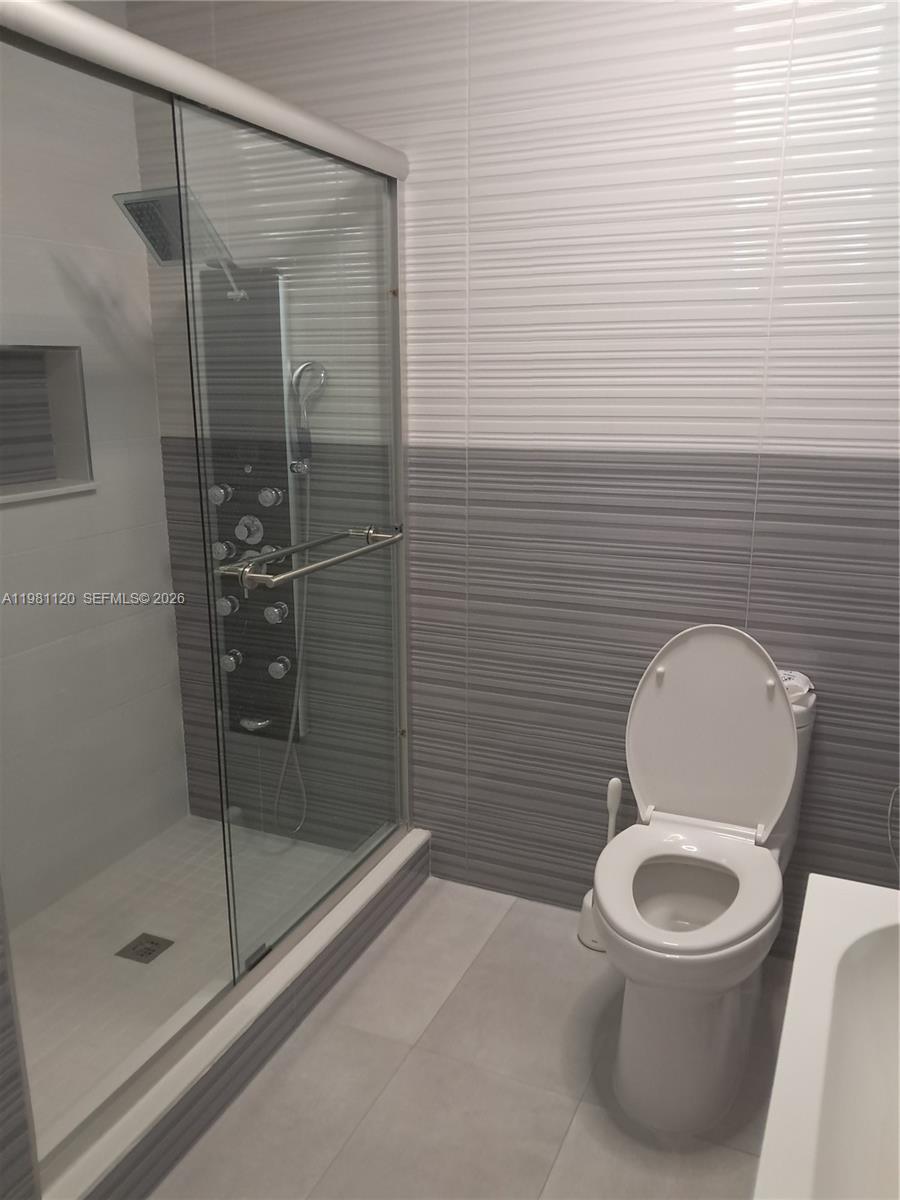 Undisclosed Address Miami, FL 33186