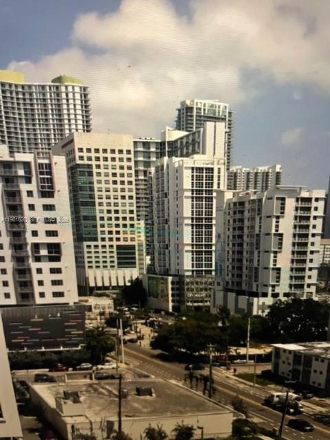 image Brickell Ten15