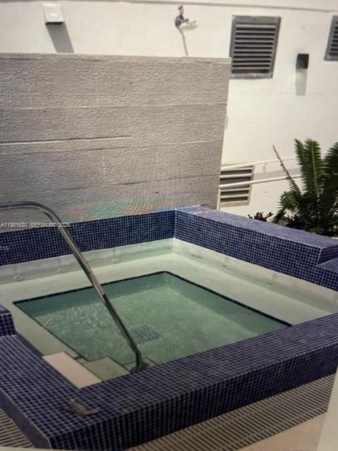 image Brickell Ten20