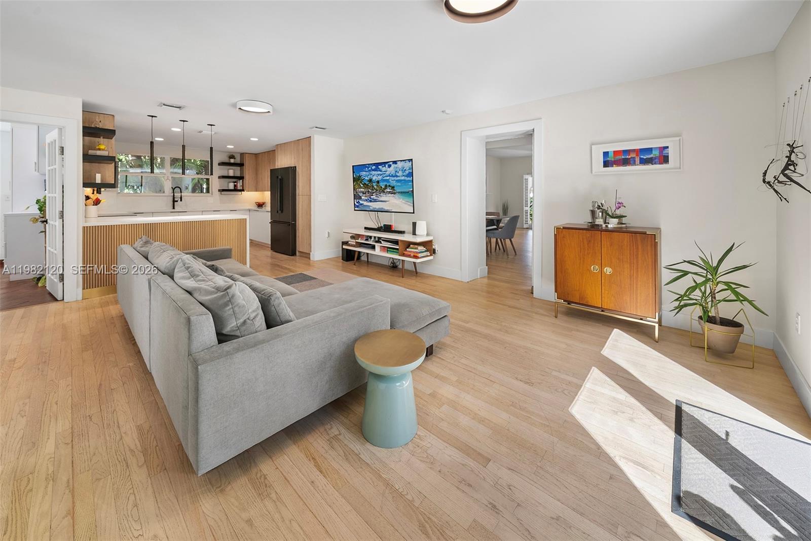 14 San Sebastian Ave Coral Gables, FL 33134