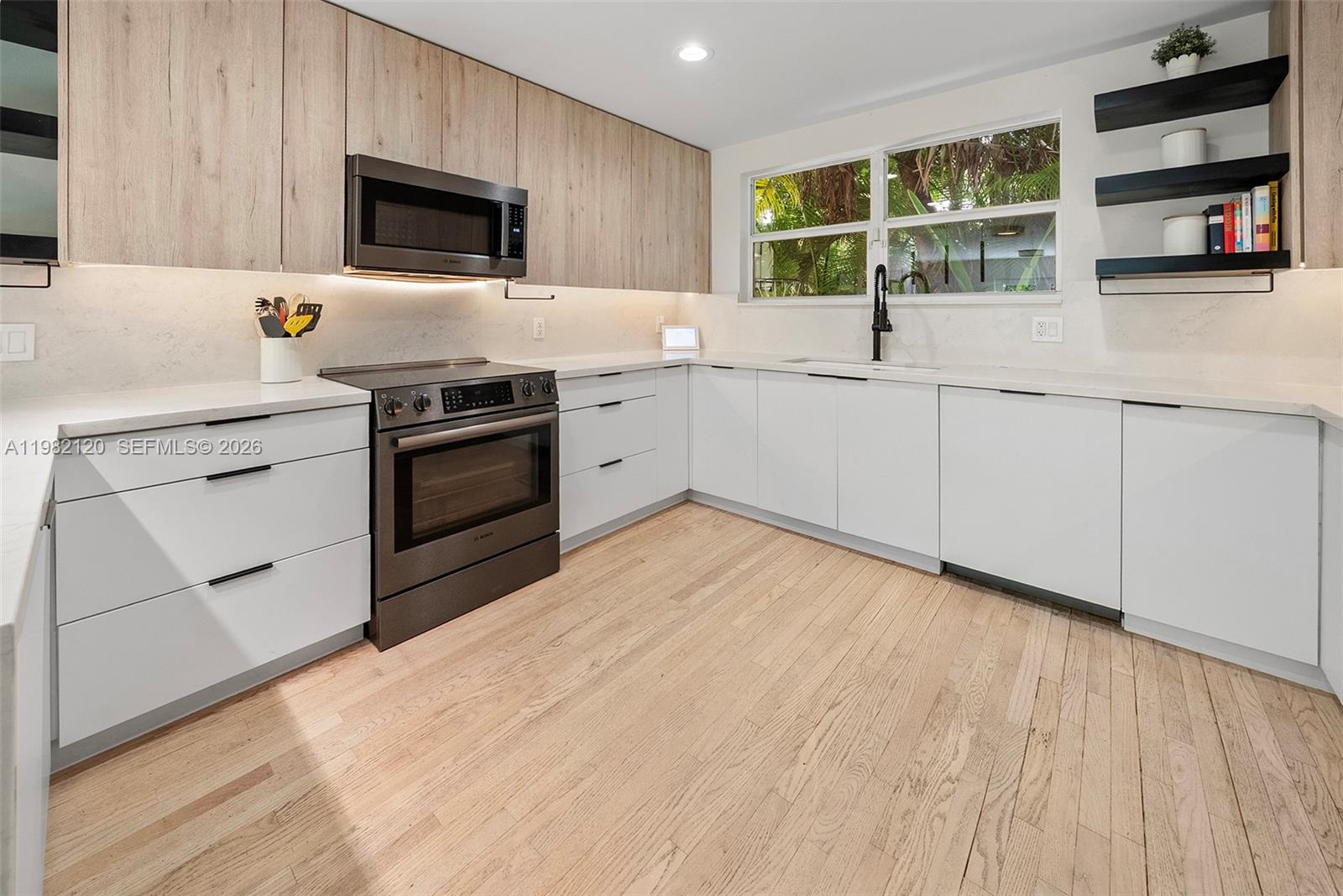 14 San Sebastian Ave Coral Gables, FL 33134