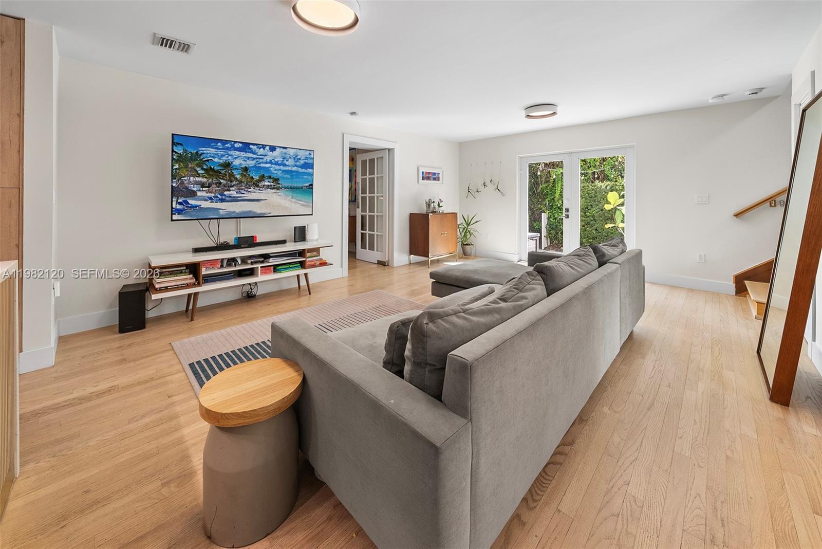 14 San Sebastian Ave Coral Gables, FL 33134